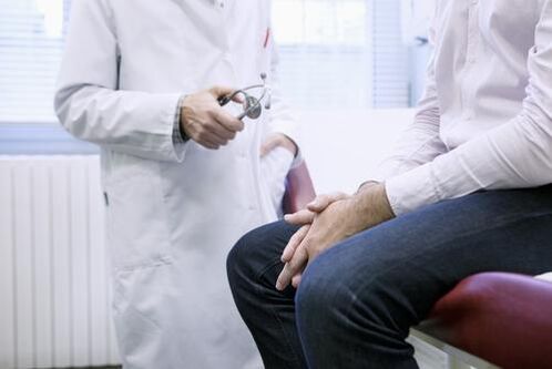 consultație cu un specialist în prostatită